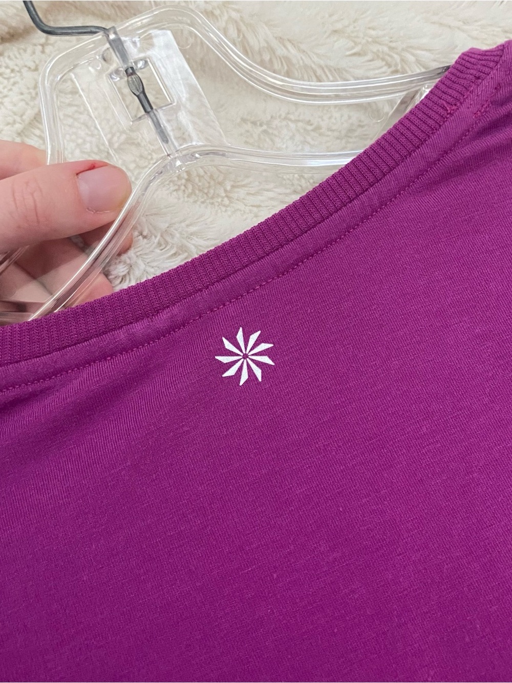 Athleta With Ease Cinch Top magenta berry long-sleeve Sz XXS - Picture 6 of 7